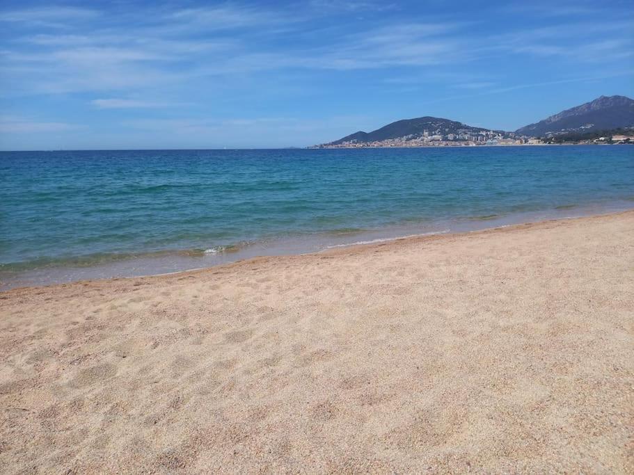 Appartement Vue Mer Avec Parking Ajaccio  Dış mekan fotoğraf